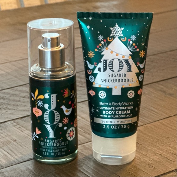 Bath & Body Works Travel Size Bundle of Sugared Snickerdoodle “Joy” - Picture 3 of 5